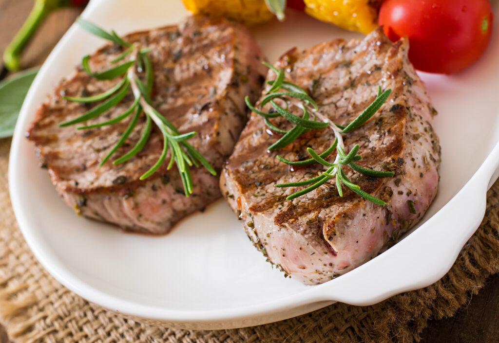 Recetas: Chuletas de Ternera Gratinadas con Judías Verdes