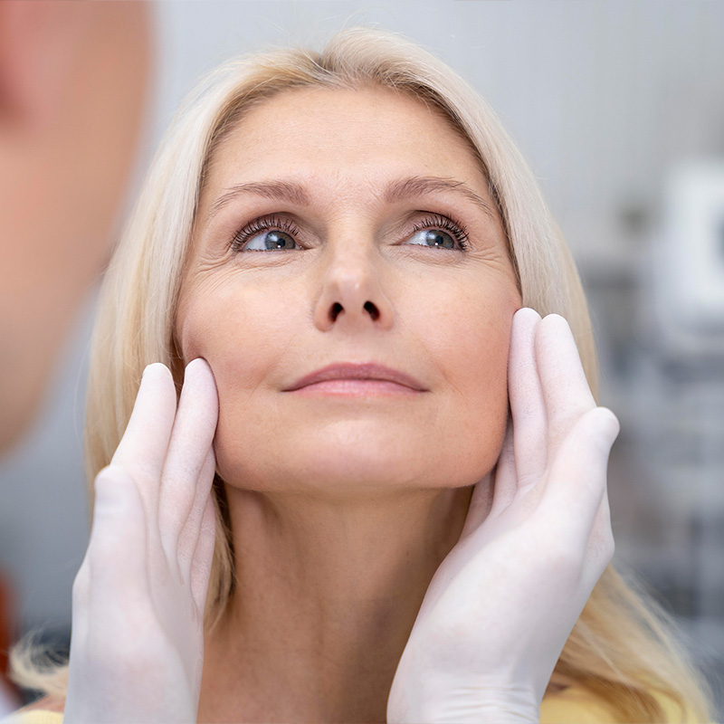 Nuestros Tratamientos Faciales: Rejuvenecimiento Facial